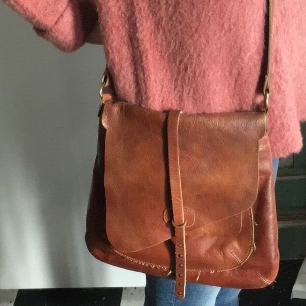 Ecote Urban Outfitters Rustic Leather Crossbody